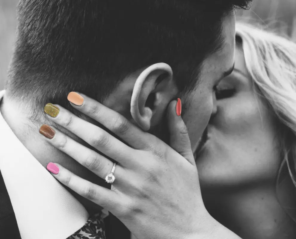 THE PERFECT WEDDING DAY NAILS
