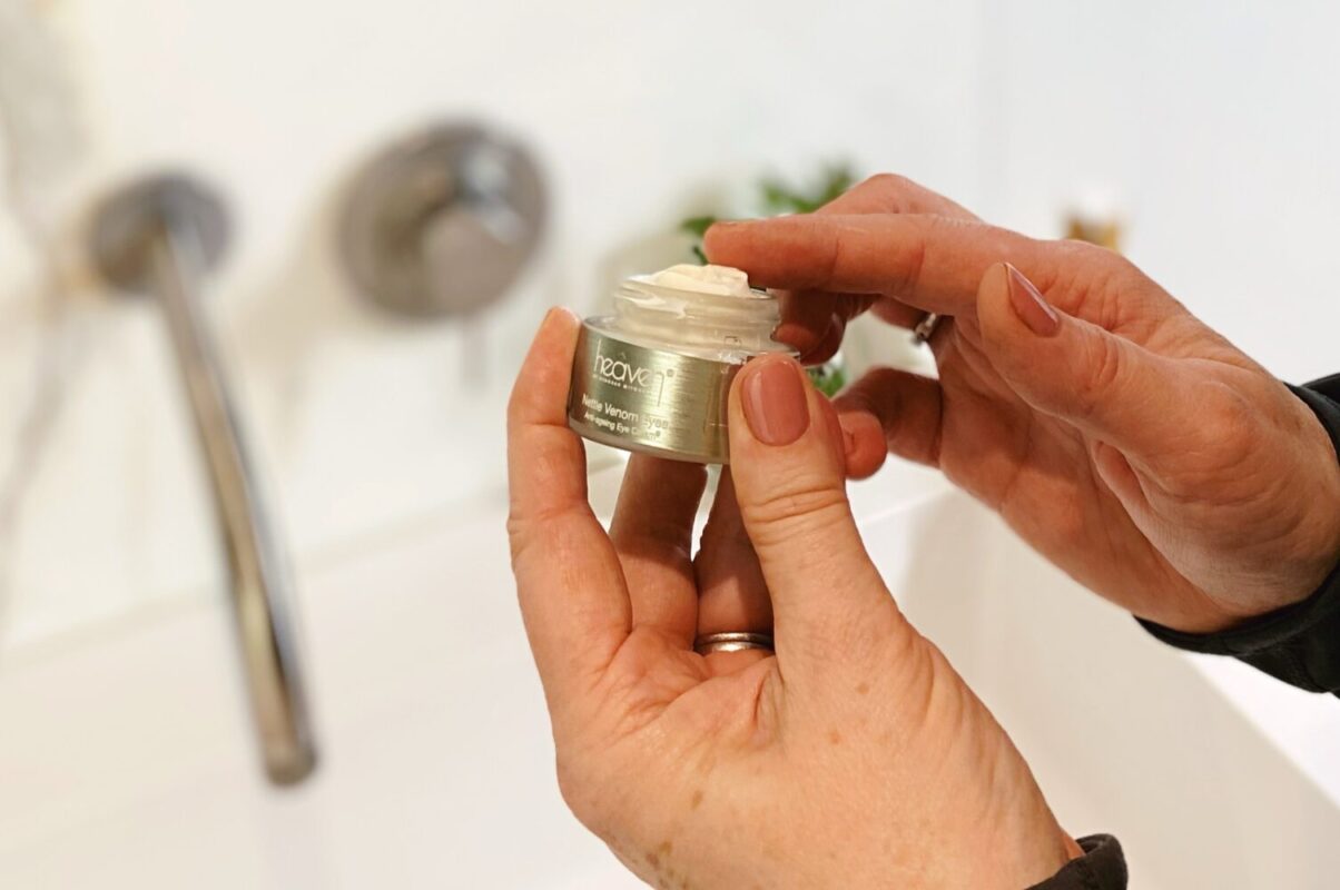 PRO-TIPS: PERK UP YOUR PEEPERS!