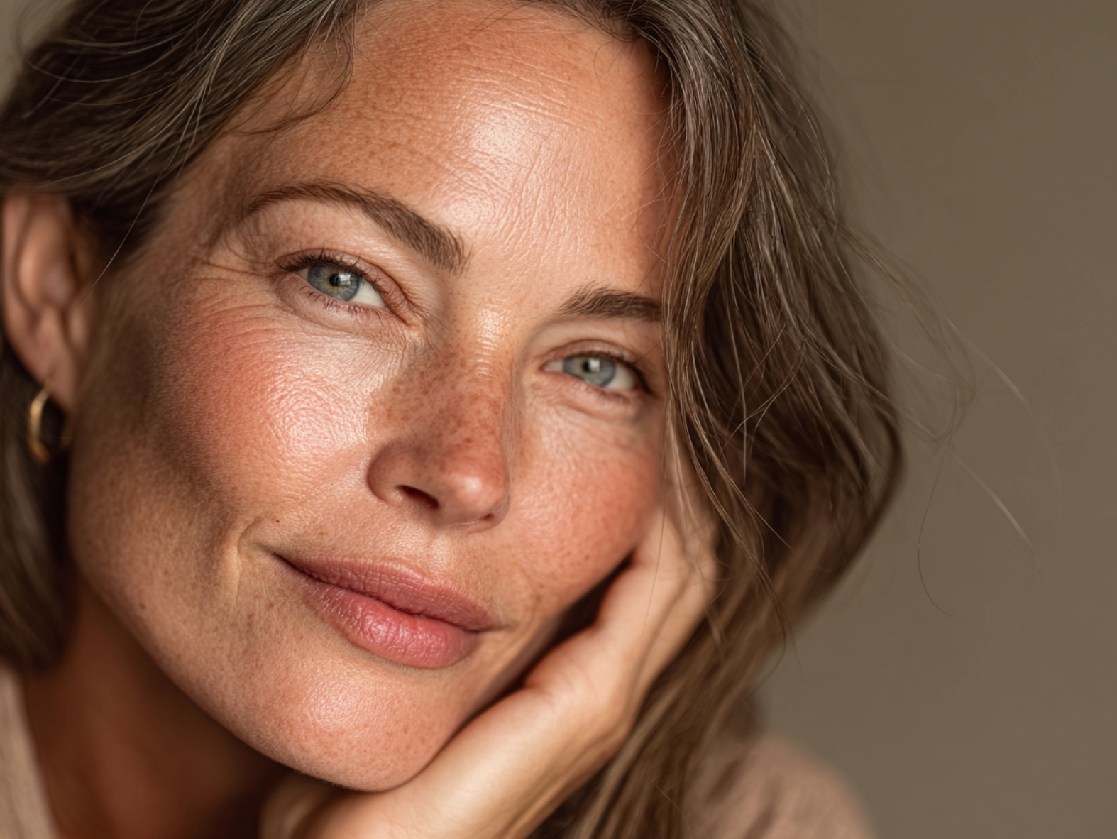 The Best Skincare for Menopause: How to Support Skin During Hormonal Changes