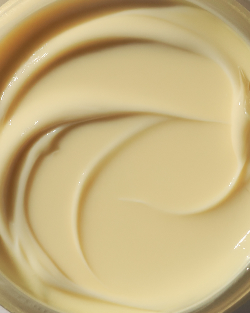 Heaven Skincare Body Firming Moisturiser to hydrate, tone and improve skin elasticity